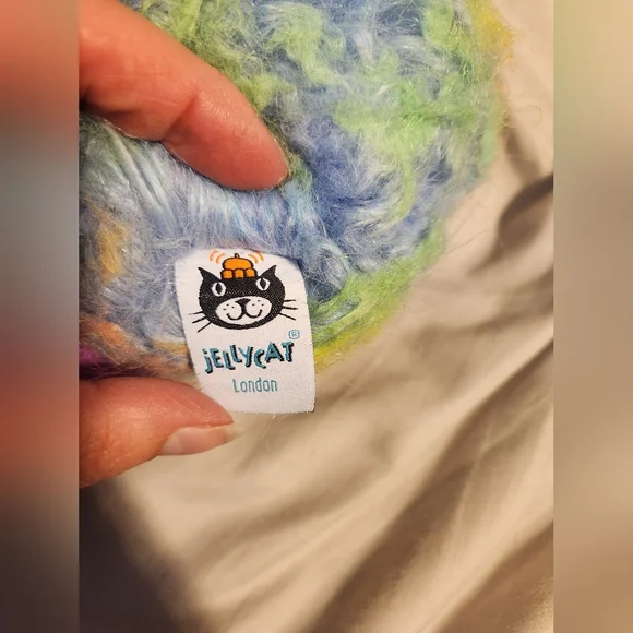 Jellycat Pompom - Picture 2 of 3